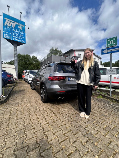 Dariia Starenka – Führerschein Klasse B197 bei DriveMaster bestanden
