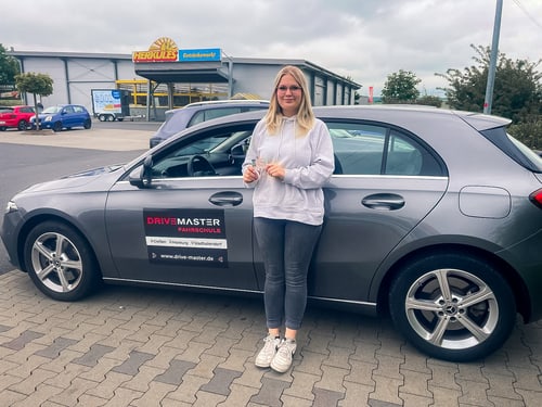 Leonie Langner – Führerschein Klasse B197 bei DriveMaster bestanden