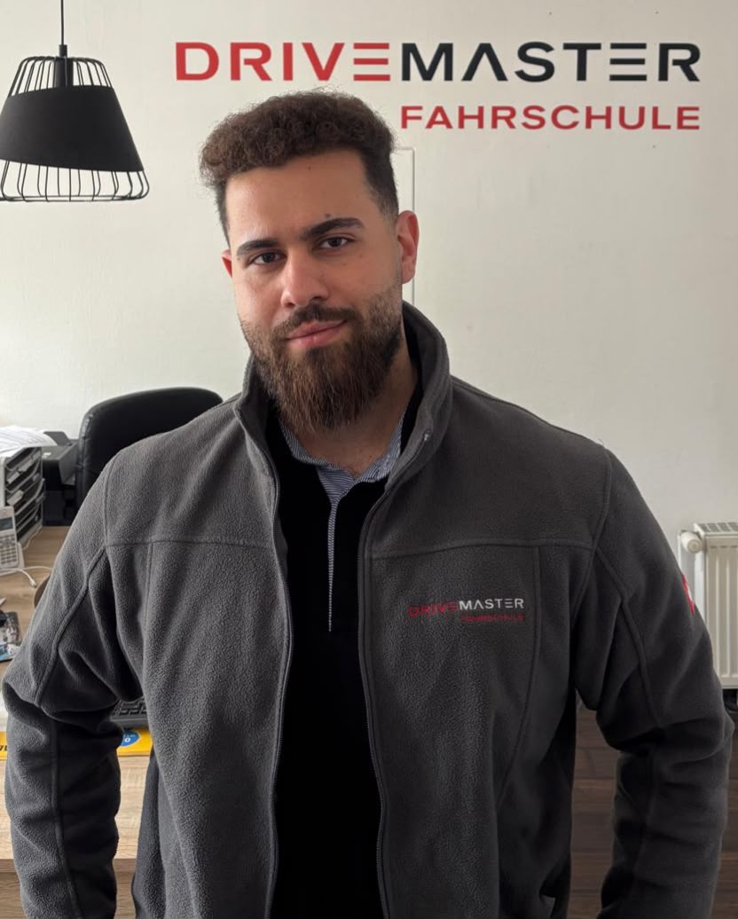 Moe – Fahrlehrer bei DriveMaster